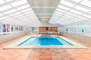 Hotel Port Fiesta Park