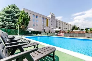 ホテル Exe Parc Del Vallés