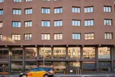 Отель Mercure Barcelona Condor
