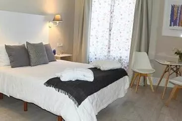 בית מלון כפרי Ares