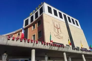فندق Helmantico