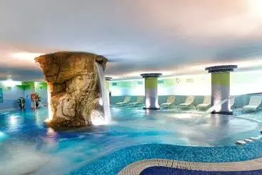 酒店 Bull Escorial & Spa