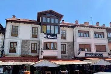 Отель Hostal La Serna