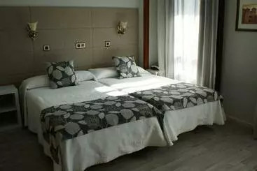 فندق Los Naranjos