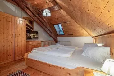 בית מלון כפרי Landhof Zum Waidegger Wirt