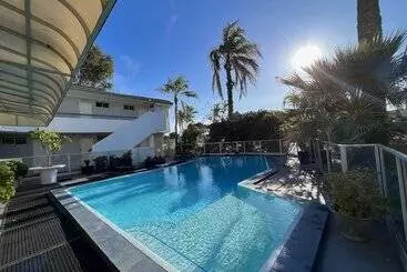 فندق Econo Lodge Rivervale