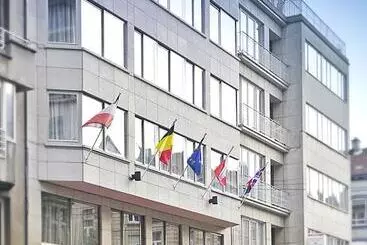 هتل Agenda Louise