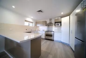 Курорт Lakeside Inn Illawarra