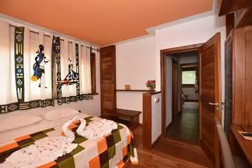 فندق Club Du Lac Tanganyika