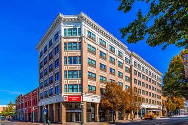 Hotel Best Western Plus Carlton Plaza