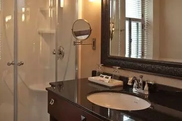 Отель Chateau Bellevue