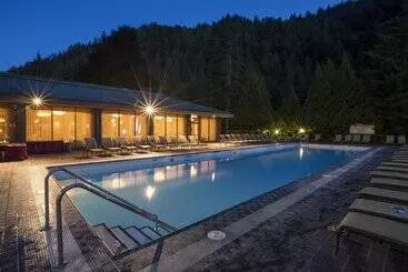 Hotel Harrison Hot Springs Resort & Spa