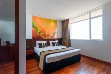 ホテル Renuka City