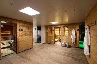 Golfhotel Les Hauts De Gstaad & Spa