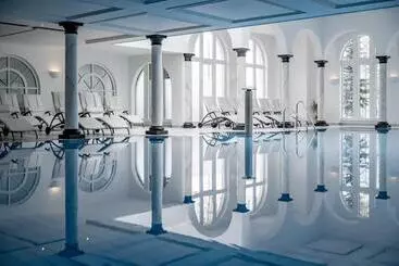 Otel Relais & Châteaux Chasa Montana