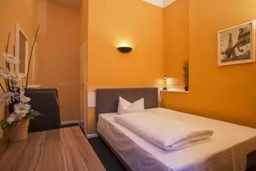 هتل Am Hermannplatz