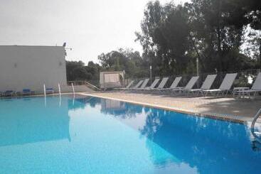 בית מלון כפרי Park Beach