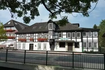 Akzent Hotel Zur Wasserburg Hotel Garni Bed & Breakfast