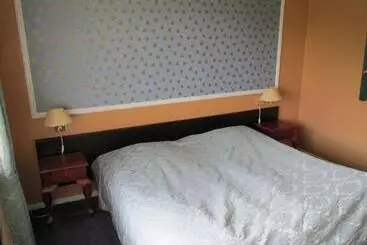 فندق Den Gamle Grænsekro Inn