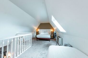 ホテル Best Western Plus Au Cheval Blanc à Mulhouse