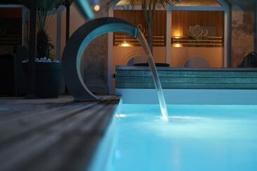 هتل Grand Hôtel Du Luxembourg & Spa