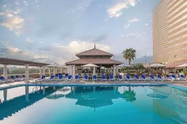 هتل Hyatt Regency Dubai Corniche