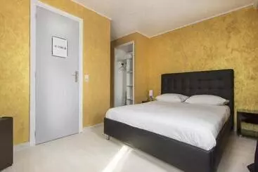 Отель Des Congres Et Festivals