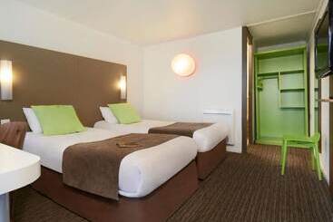 בית מלון כפרי Campanile Le Mans Arnage