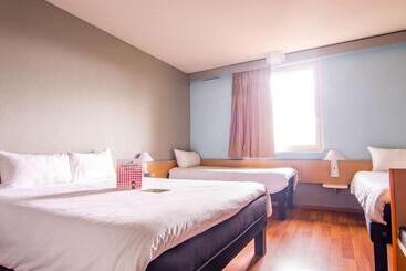 Ibis Colmar Est Hotel Restaurant En Alsace