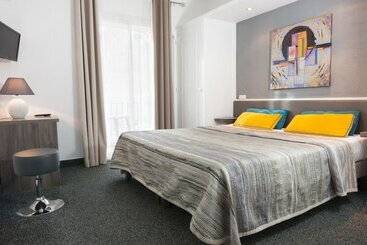 Otel Le Chardon Bleu