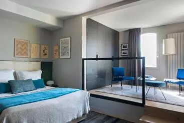 Отель Auberge Du Pere Bise Jean Sulpice