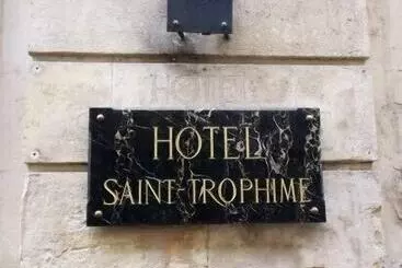 酒店 Saint Trophime