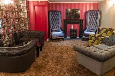 Ivy Bush Royal Hotel By Compass Hospitality