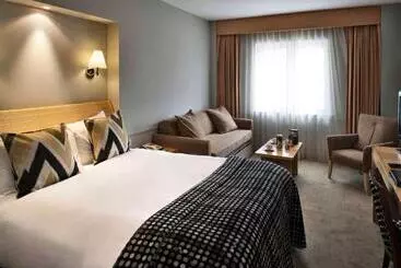 호텔 Mercure London Stainesuponthames