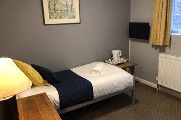 هتل The White Lion