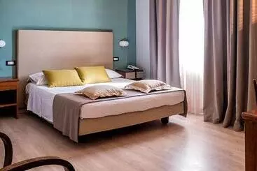 فندق Albergo Cerchi