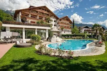 ホテル Starkenberg