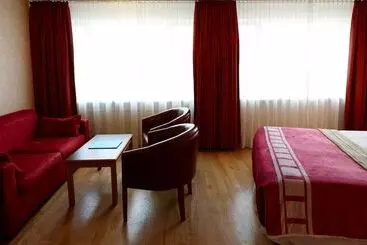 هتل Fosshótel Rauðará