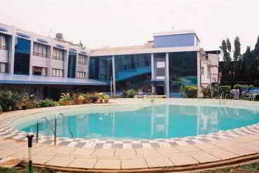 Silver Sands Beach Resort