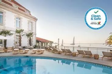 ホテル The Albatroz