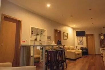 پانسیون Grande Pensao Residencial Alcobia