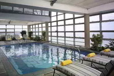 בית מלון כפרי Garden Court Marine Parade