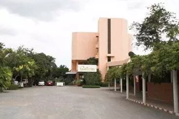 Sailom Hotel Hua Hin   Sha Extra Plus