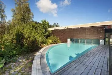 בית מלון כפרי Scandic Siuntio