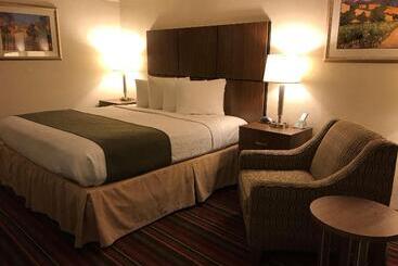 فندق Best Western El Rancho Palacio