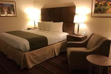 Отель Best Western El Rancho Palacio