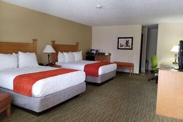 فندق Best Western Paint Pony Lodge