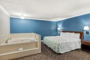 Hotelli Red Roof Inn Yuba City Bonanza   Marysville