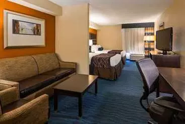 Hotel Holiday Inn & Suites Columbia Ne   Ft Jackson Area By Ihg