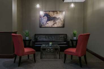 فندق Hilton College Station & Conference Center